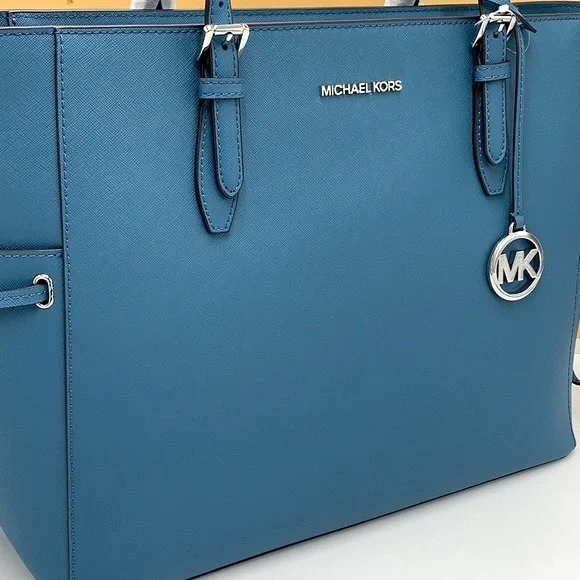 MICHAEL KORS 
Gilly Large Saffiano Leather Tote Bag TEAL COLOR - Picture 3 of 15